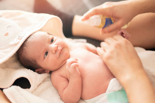 Cách chữa ngạt mũi cho trẻ sơ sinh bằng dầu tràm an toàn và hiệu quả 9